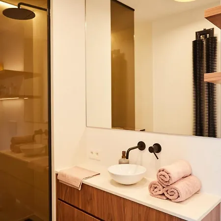 公寓 The Pink Penthouse *