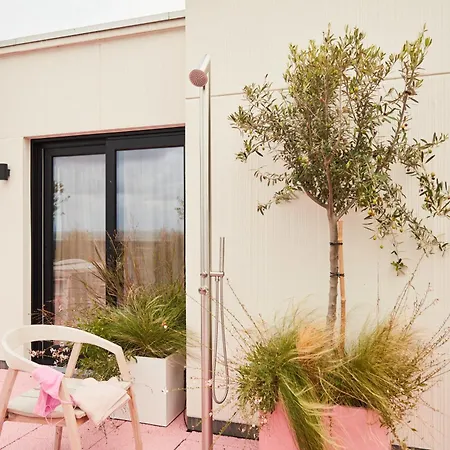 公寓 The Pink Penthouse *